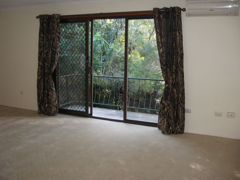 6/168 Frank Street, Labrador QLD 4215