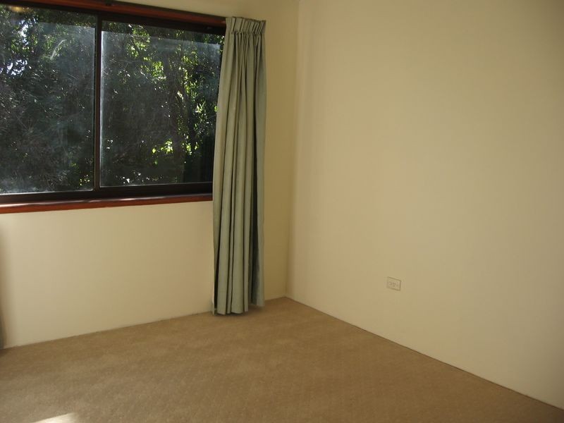 6/168 Frank Street, Labrador QLD 4215