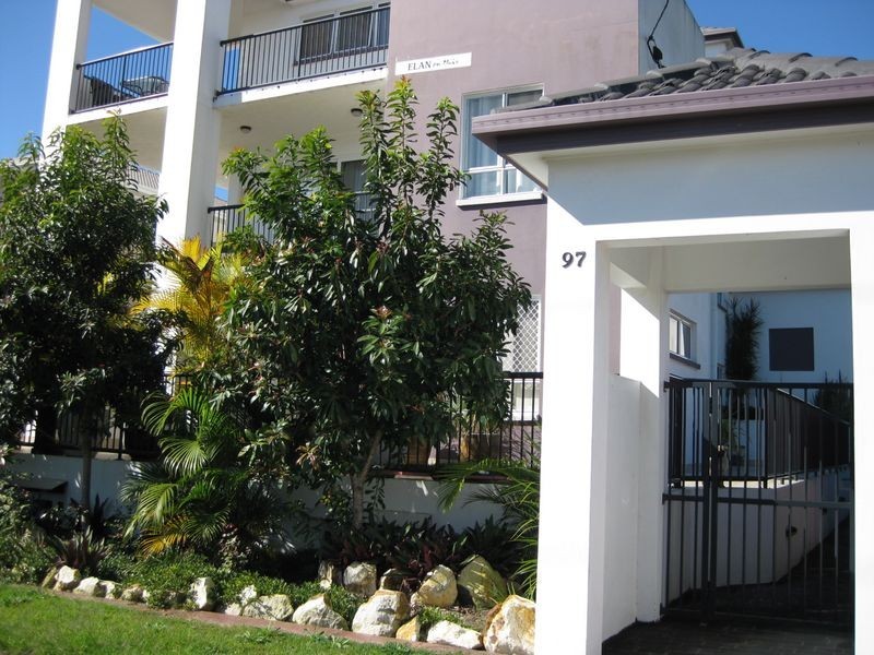 6/97 Muir Street, Labrador QLD 4215