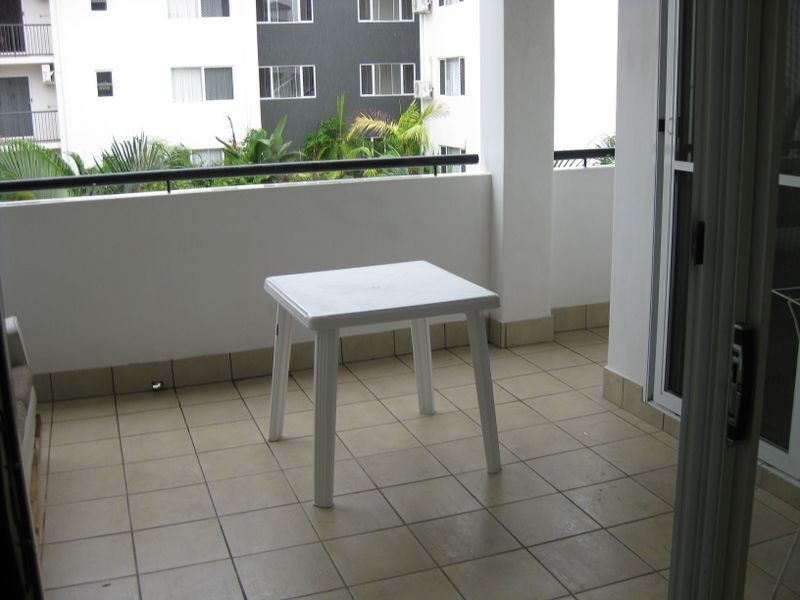 6/97 Muir Street, Labrador QLD 4215