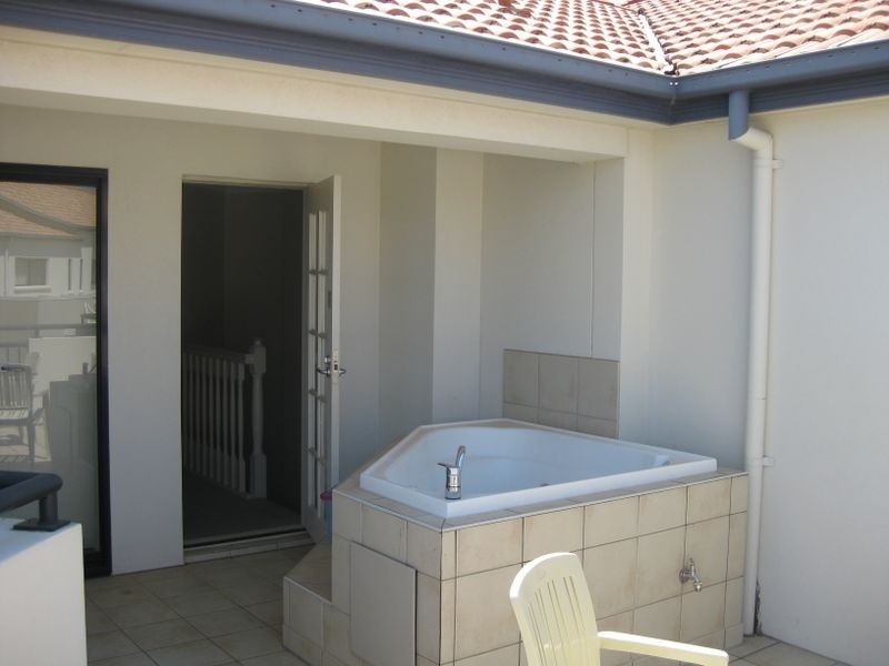 301/392 Marine Parade, Labrador QLD 4215