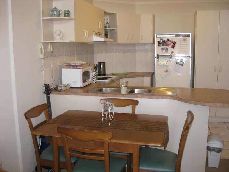 13/143 Frank Street, Labrador QLD 4215