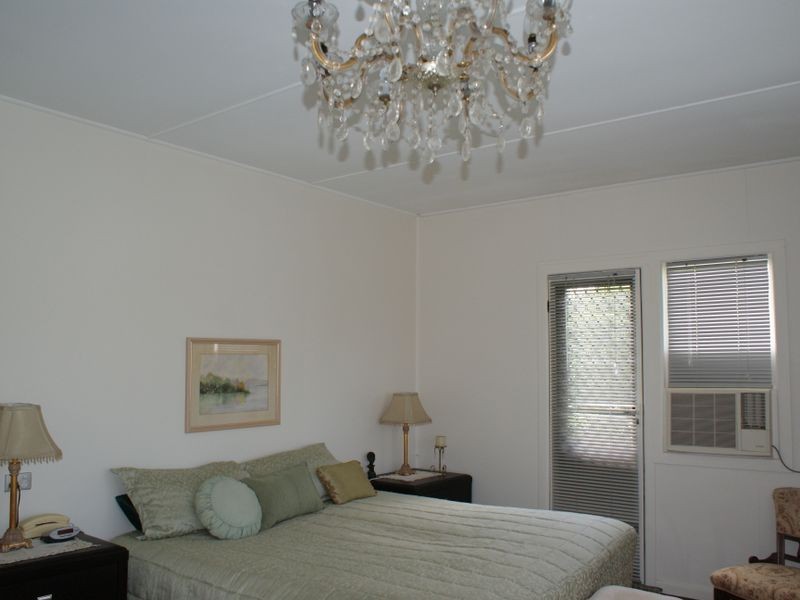 14 Bath Street, Labrador QLD 4215