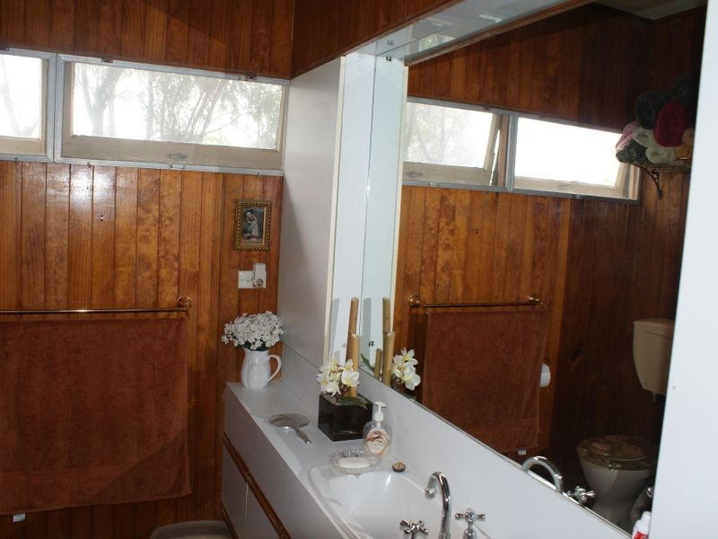 14 Bath Street, Labrador QLD 4215