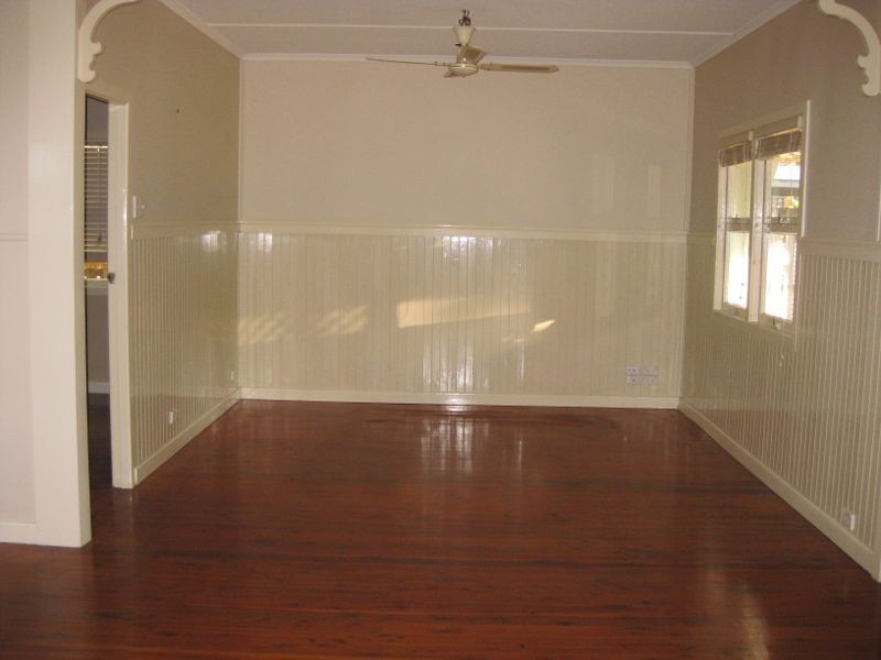 5 Kerr Avenue, Southport QLD 4215
