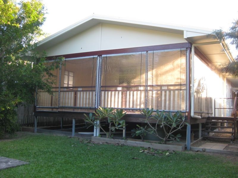 5 Kerr Avenue, Southport QLD 4215