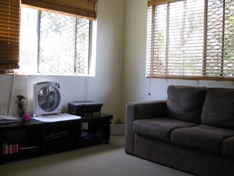 1/19 Huth Street, Labrador QLD 4215