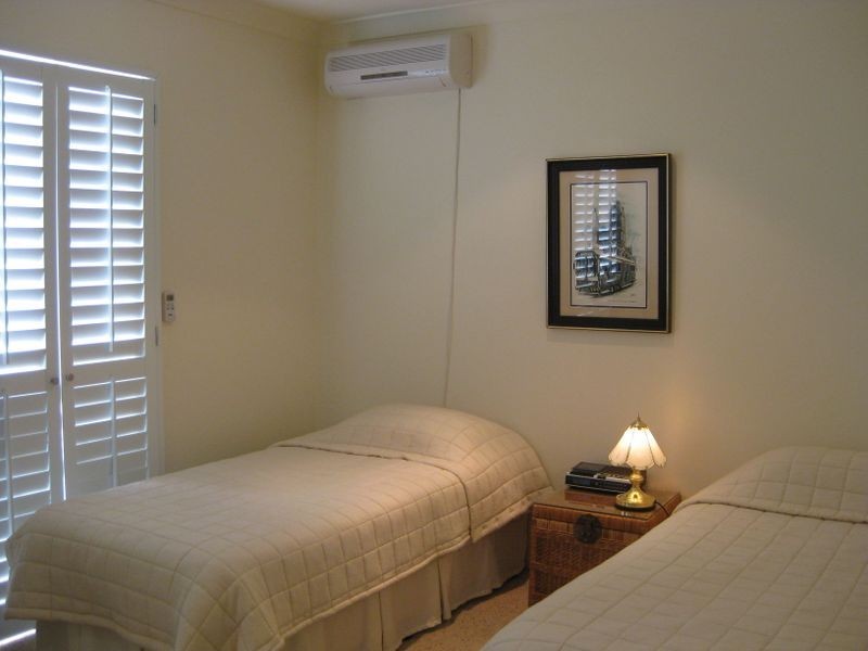 1/281 Bayview Street, Hollywell QLD 4216