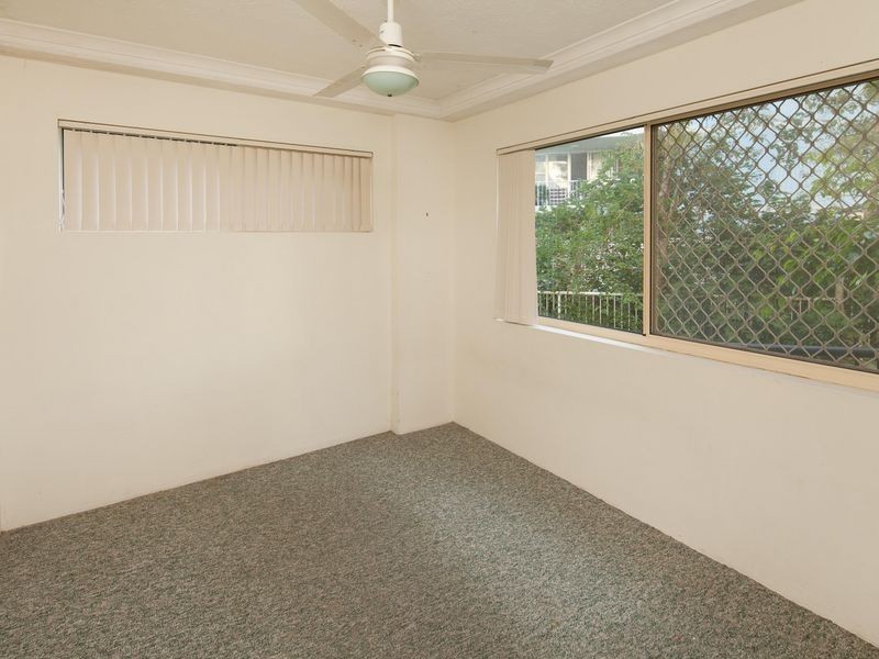 1/418 Marine Parade, Biggera Waters QLD 4216