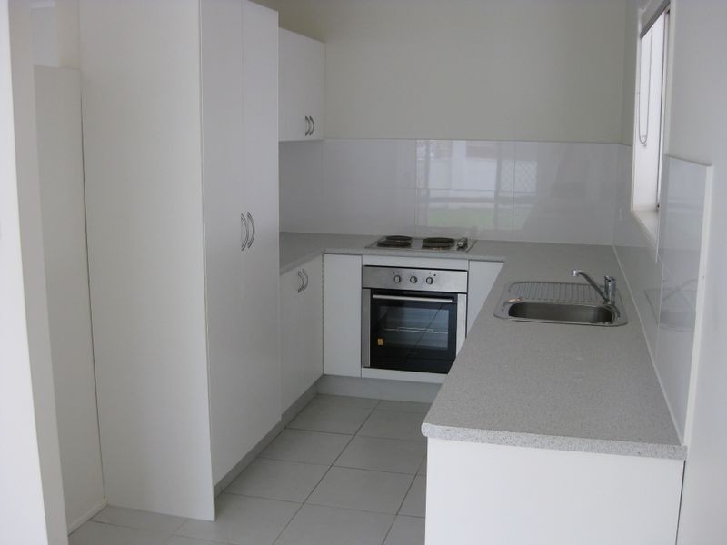 33 Deagon Street, Biggera Waters QLD 4216