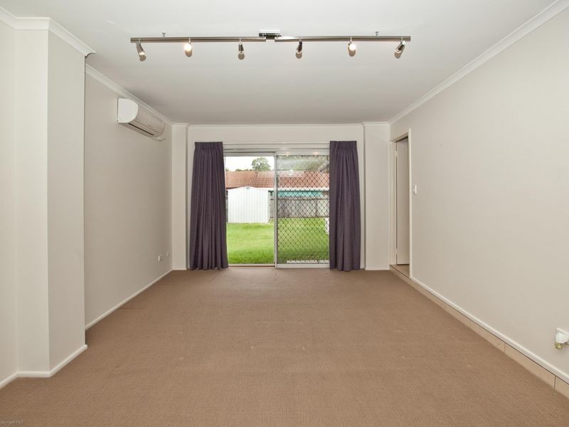 272 Government Road, Labrador QLD 4215