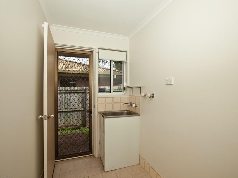 272 Government Road, Labrador QLD 4215