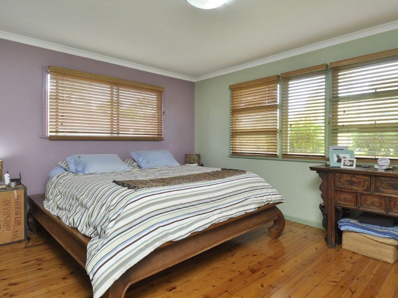 69 Broad Street, Labrador QLD 4215
