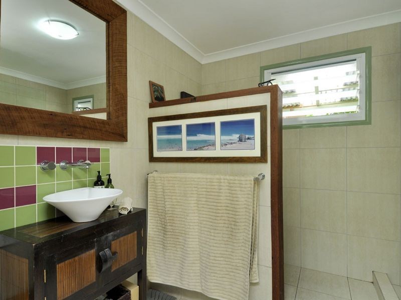 69 Broad Street, Labrador QLD 4215