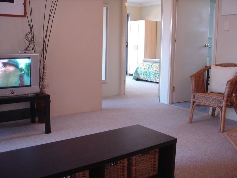 10/103 Frank Street, Labrador QLD 4215