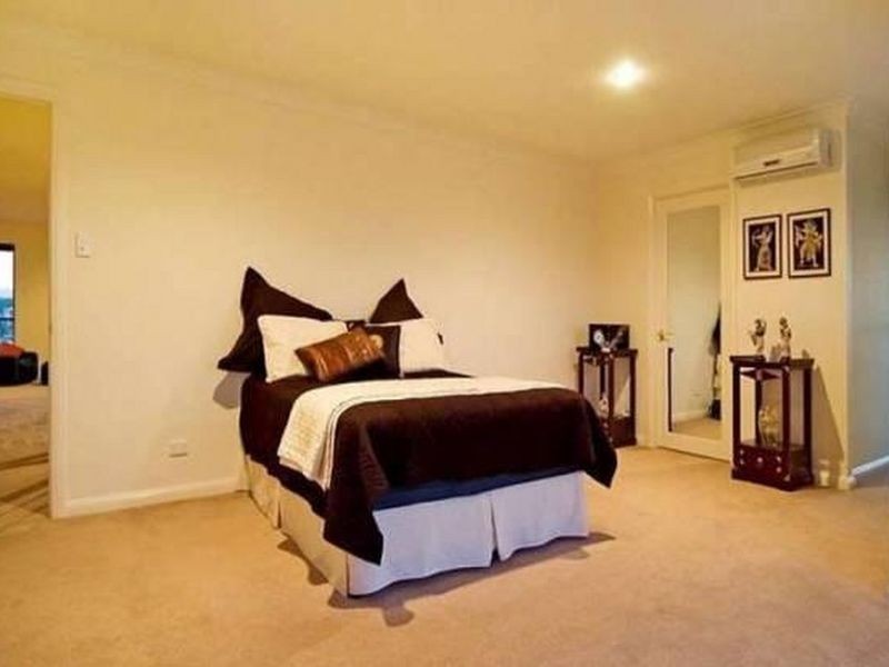 17 Sabrina Avenue, Hope Island QLD 4212