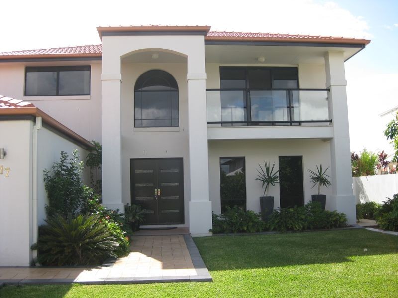 17 Sabrina Avenue, Hope Island QLD 4212
