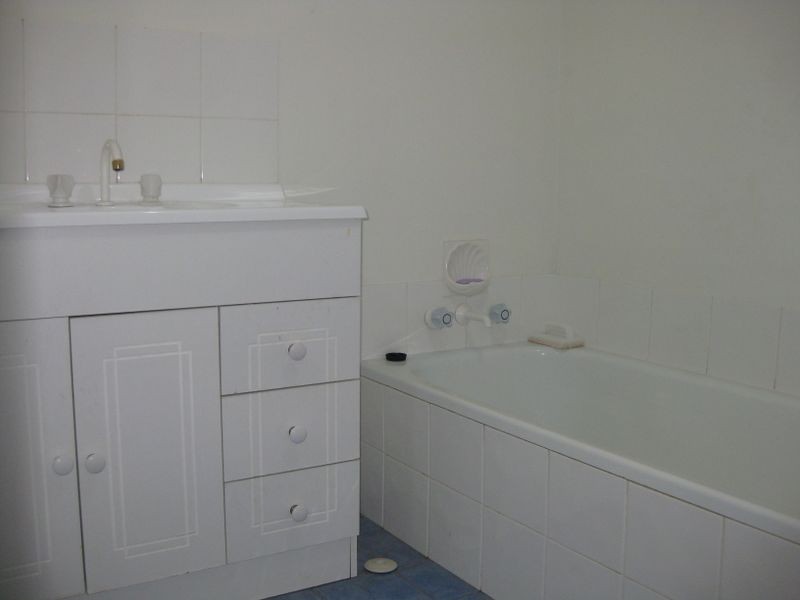 1 The Glade, Labrador QLD 4215