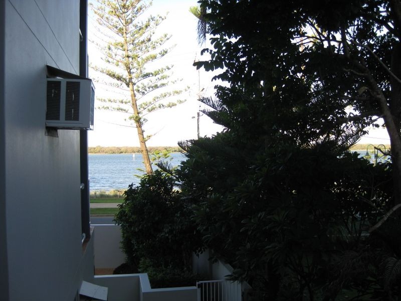 9/414 Marine Parade, Biggera Waters QLD 4216