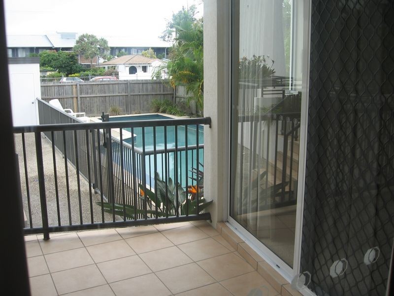 6/4-6 Proud Street, Labrador QLD 4215