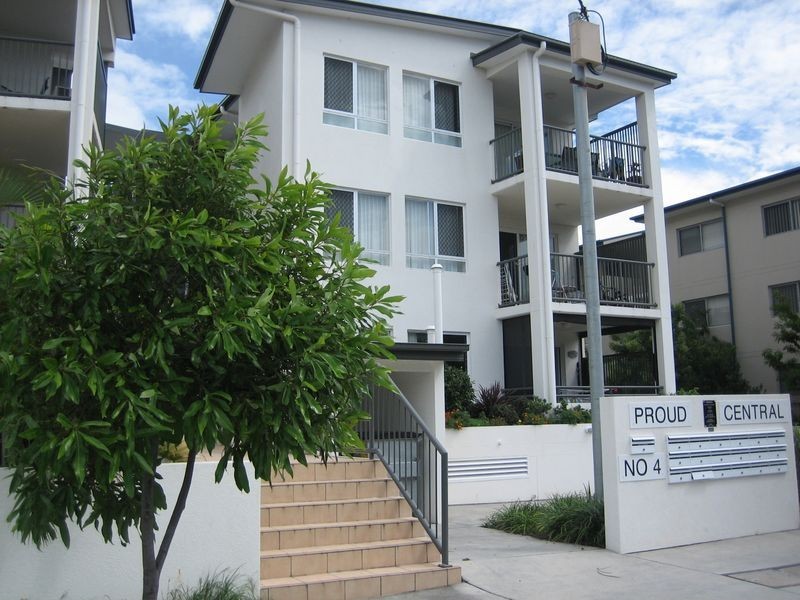 6/4-6 Proud Street, Labrador QLD 4215