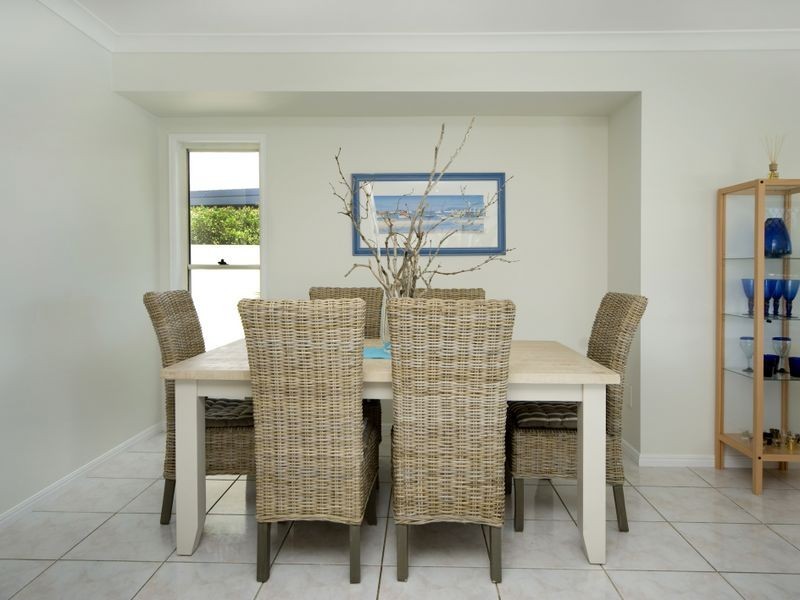 19 Westlake Court, Monterey Keys QLD 4212