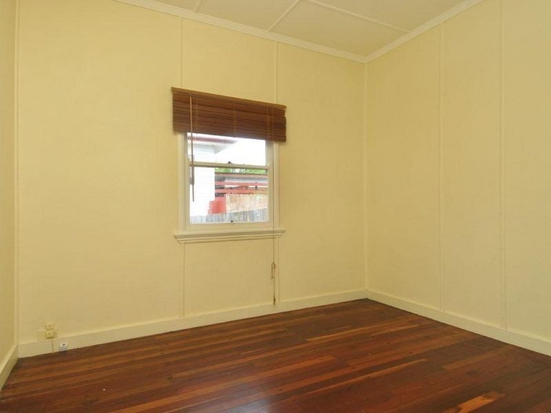117 Turpin Road, Labrador QLD 4215