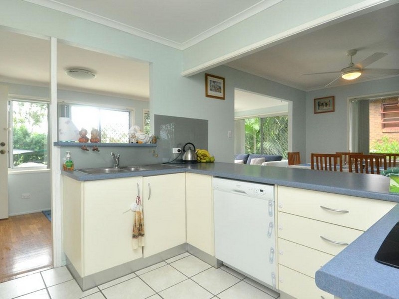 165 Whiting Street, Labrador QLD 4215