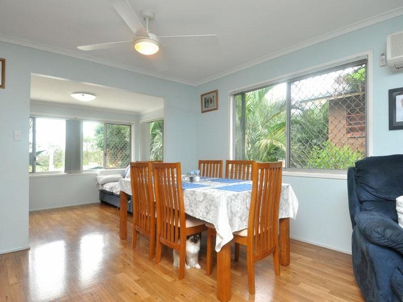 165 Whiting Street, Labrador QLD 4215