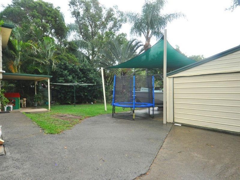 165 Whiting Street, Labrador QLD 4215