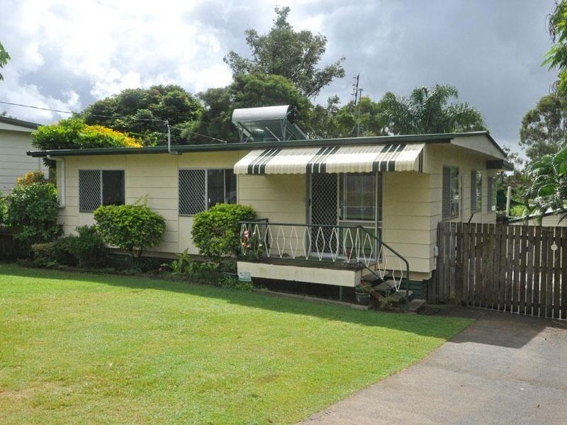 165 Whiting Street, Labrador QLD 4215