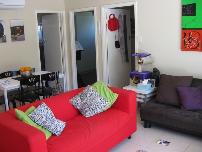 1/9 Middle Street, Labrador QLD 4215