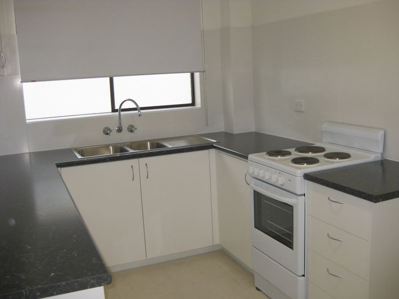 24/115 Frank Street, Labrador QLD 4215