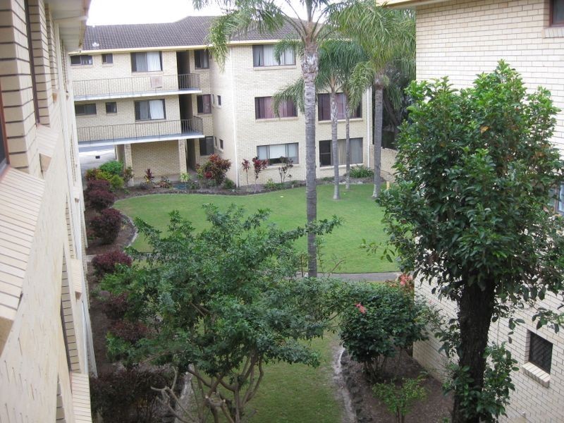 24/115 Frank Street, Labrador QLD 4215