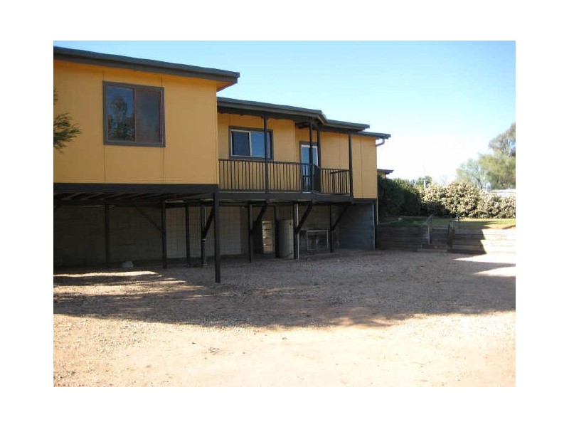 148 Sturt Highway, Buronga NSW 2739