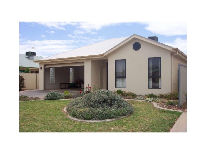 18 Merle Court, Mildura VIC 3500