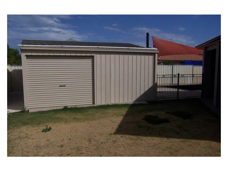 3 Peter John Court, Mildura VIC 3500