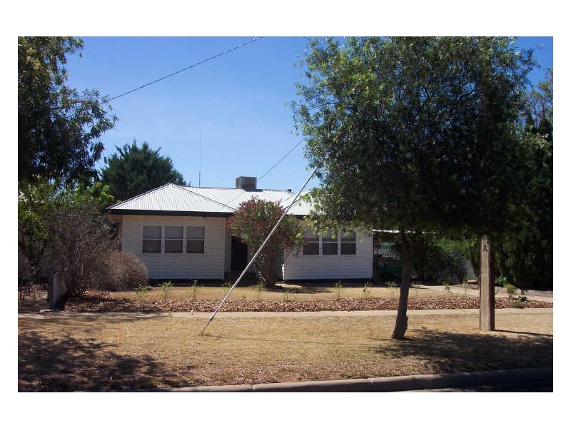 81 Cherry Avenue, Mildura VIC 3500