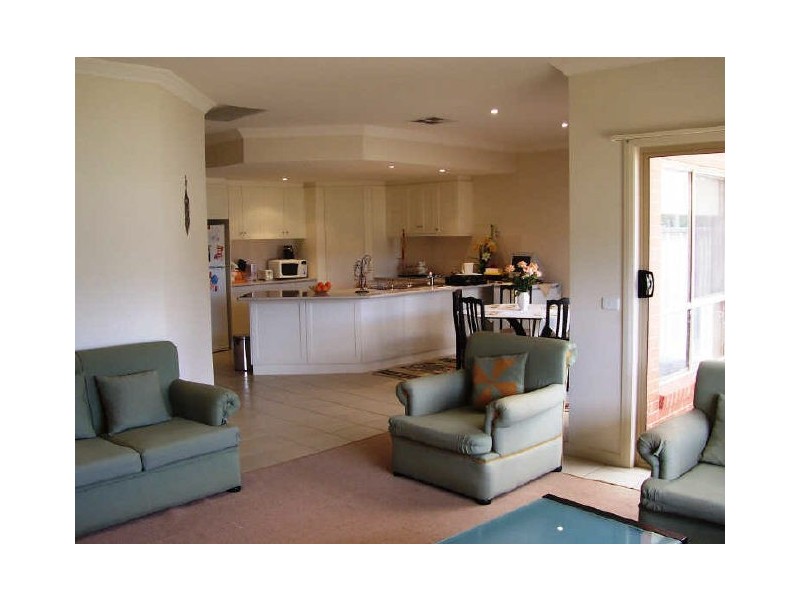 22 Tasman Court, Mildura VIC 3500