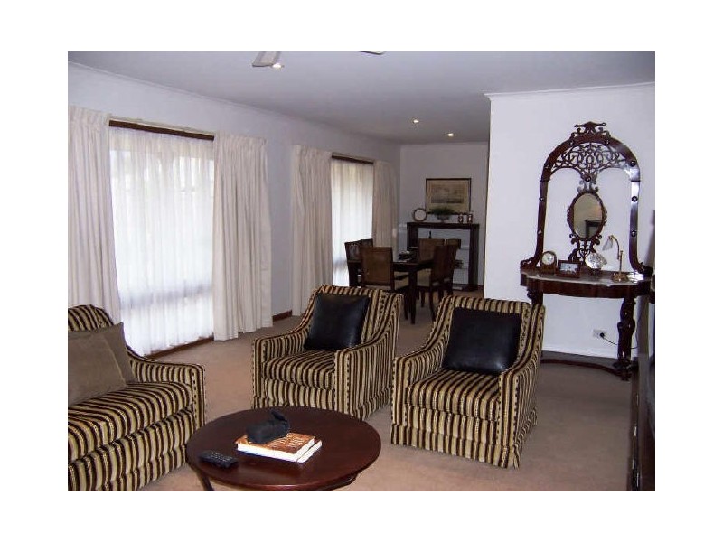 28 Rosemont Avenue, Mildura VIC 3500