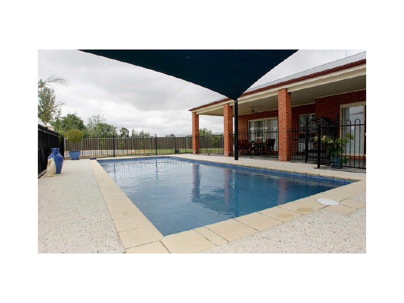 18 Bene Vista Boulevard, Mildura VIC 3500