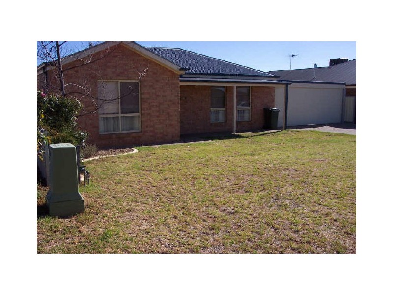 29 Summer Drive, Gol Gol NSW 2738