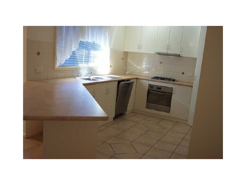 29 Summer Drive, Gol Gol NSW 2738