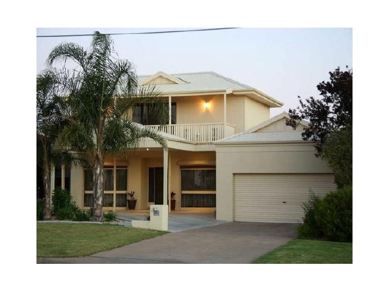 536 Deakin Avenue, Mildura VIC 3500