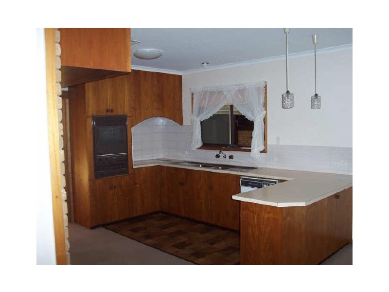 19 McKendrick Avenue, Mildura VIC 3500