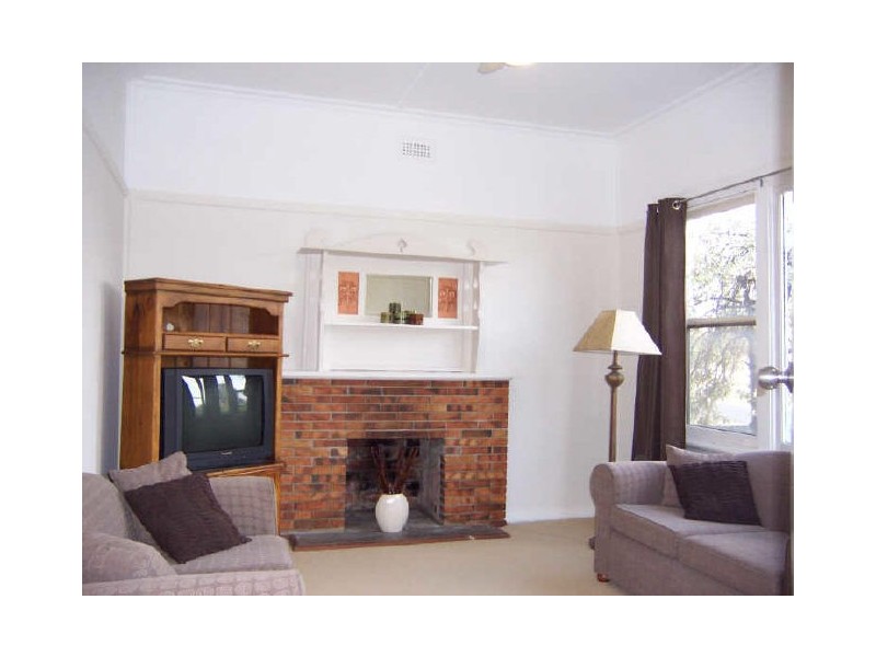 153 Almond Avenue, Mildura VIC 3500