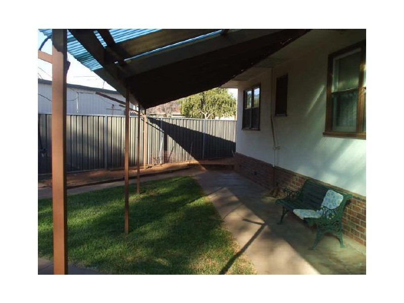 2 River Parade, Mildura VIC 3500