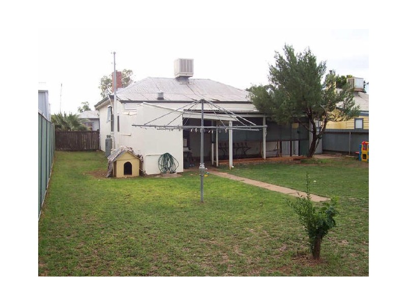 16 Dawn Avenue, Mildura VIC 3500