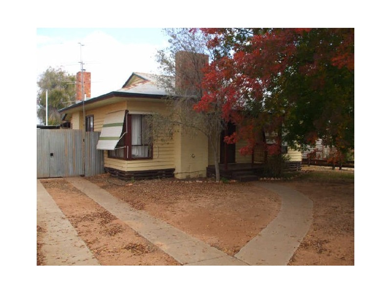 9 Loddon Avenue, Red Cliffs VIC 3496