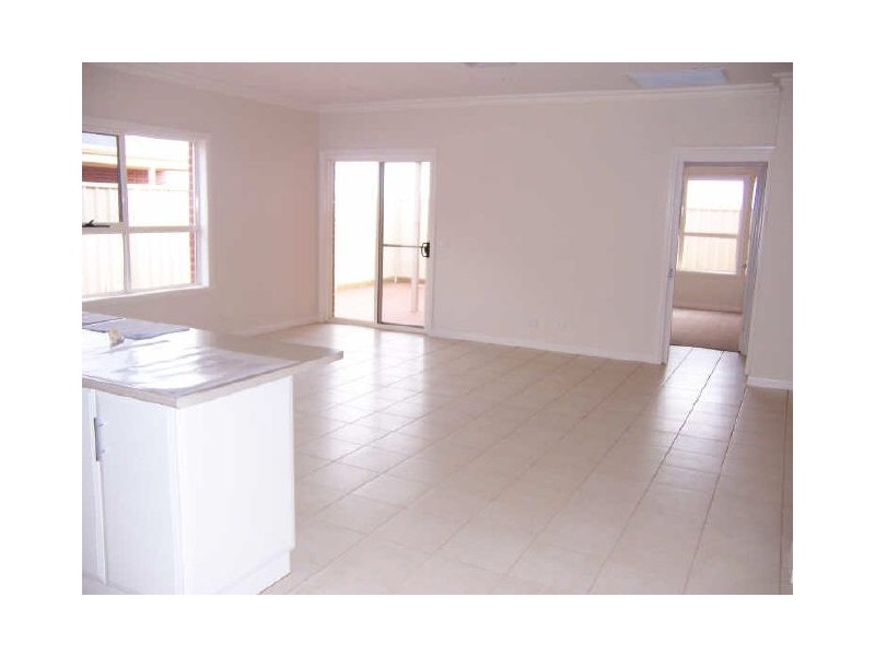 525-523 Walnut Avenue, Mildura VIC 3500